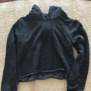 Brandy Melville Cropped Sweatshirt